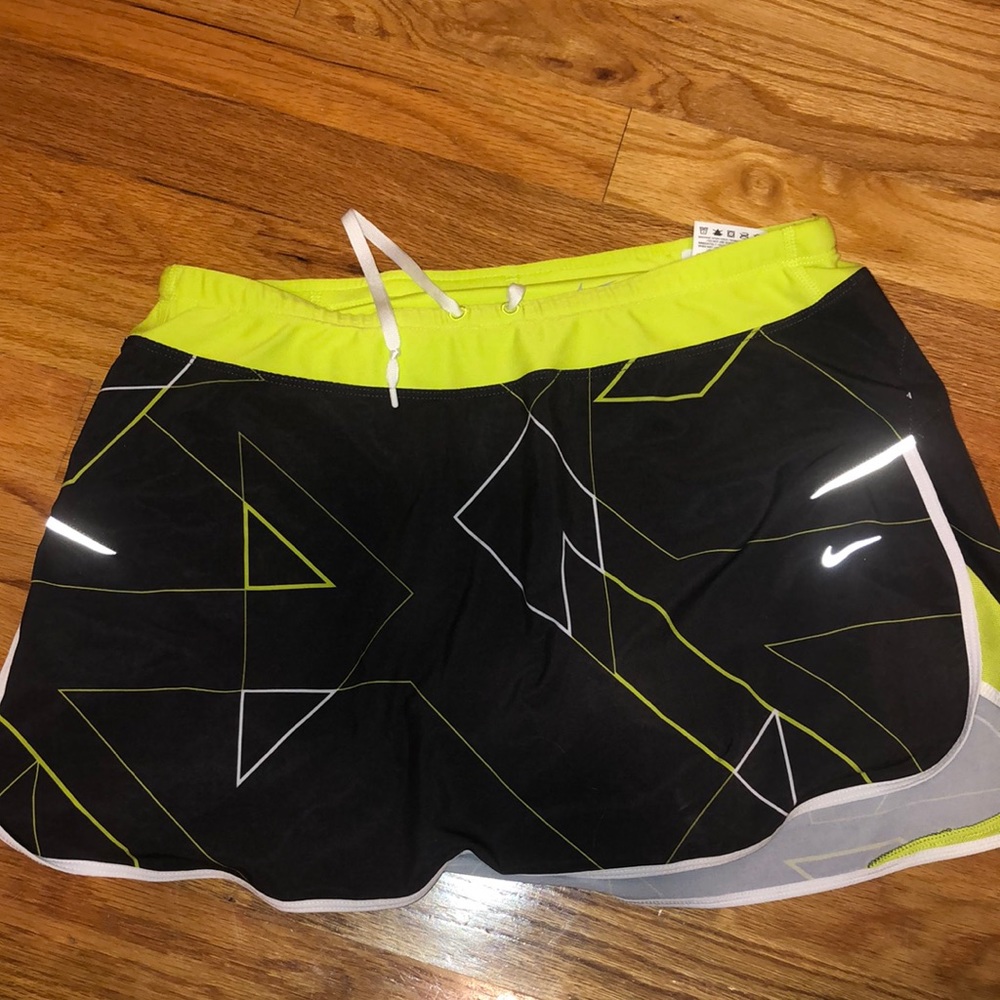Nike tennis skirt